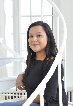 fontaine-naomi-l-leblanc-nuit-blanche-magazine-litteraire-hr