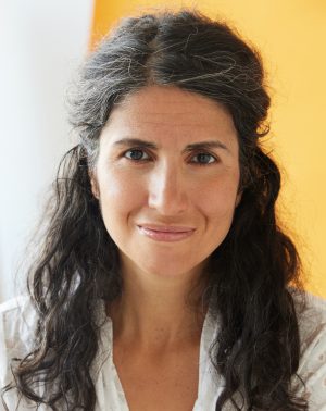 ouanessa-younsi_memoire-dencrier_marjorie-guindon-photographe_sept-2023-copie